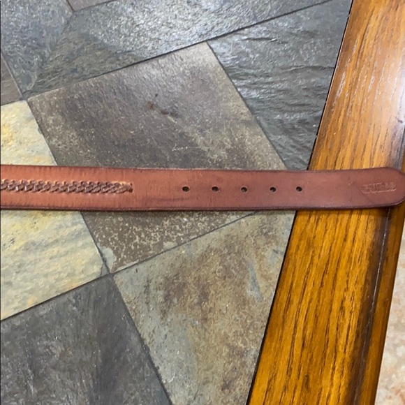Guess Belt - Picture 3 of 3